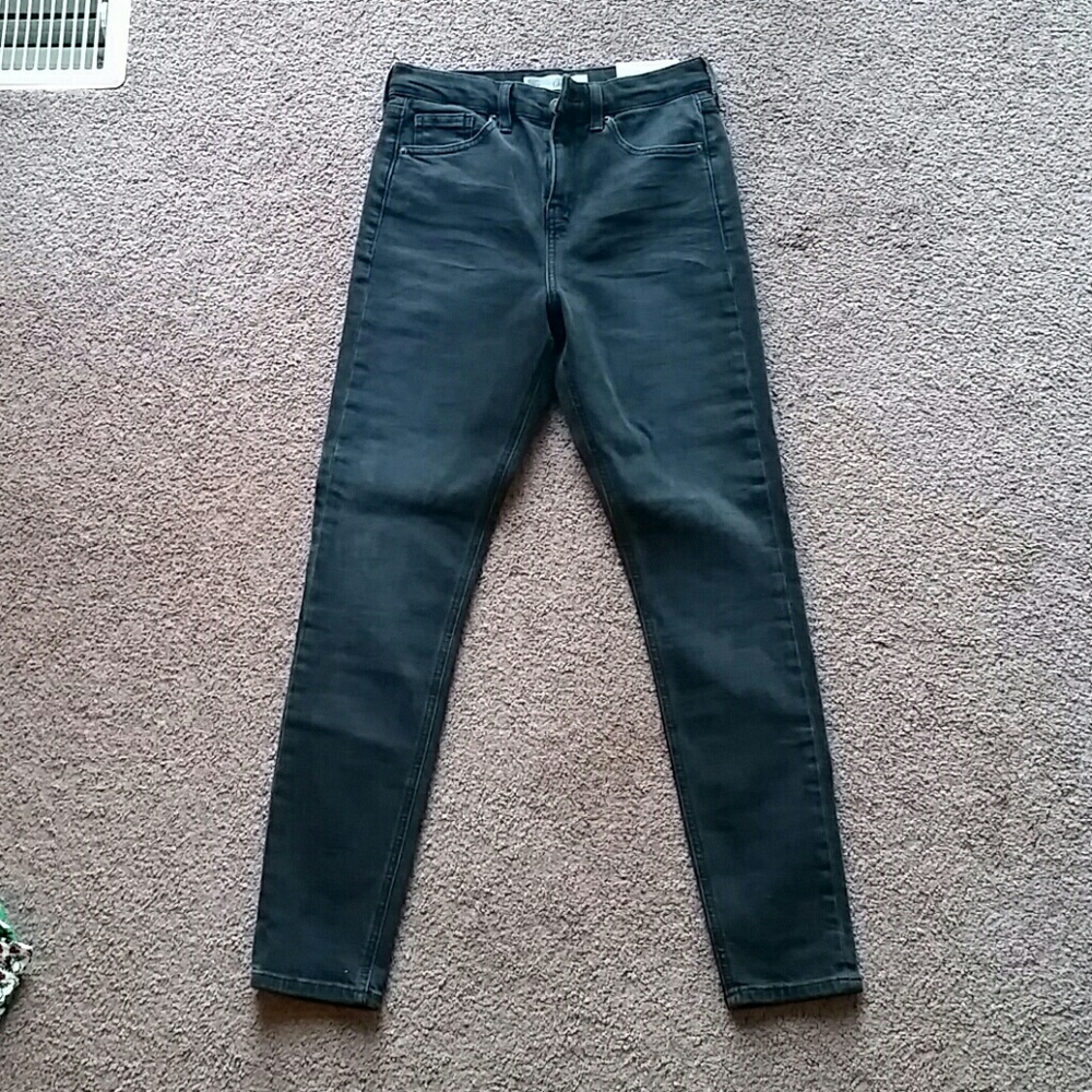 NWT Topshop Cain Washed Black color